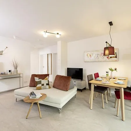 Stay4 2 Modern Retreat * Wunsiedel