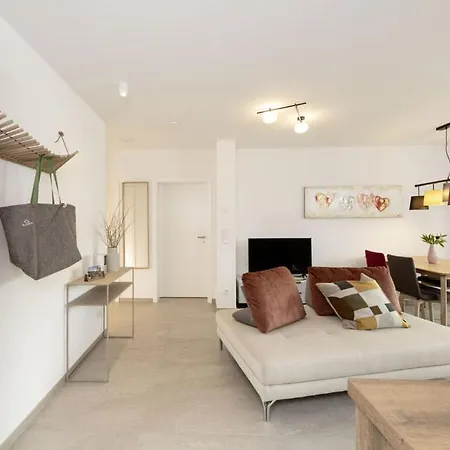 Holiday home Stay4 2 Modern Retreat *
